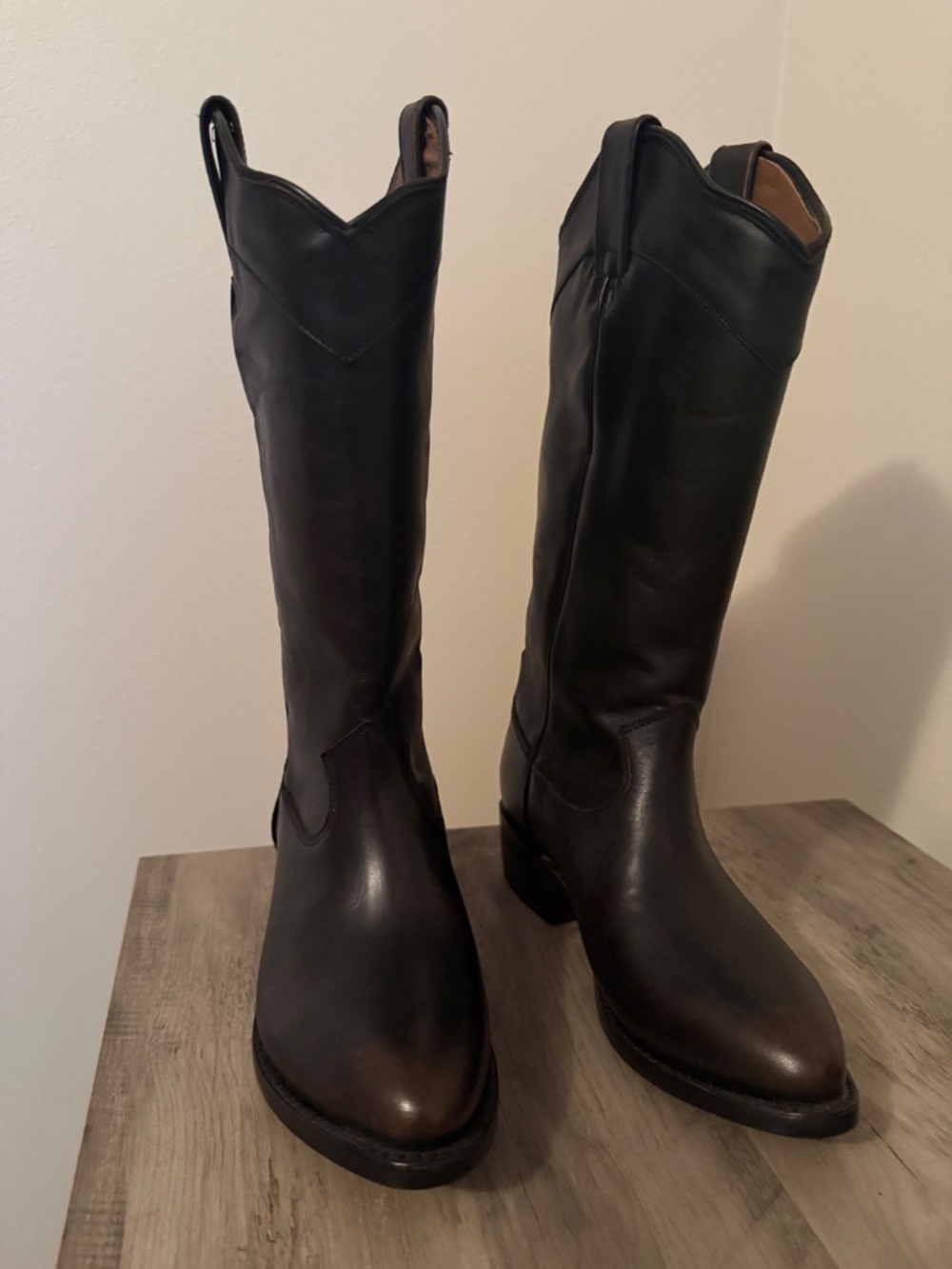 Frye Billy pull on western boots - Picture 6 of 8